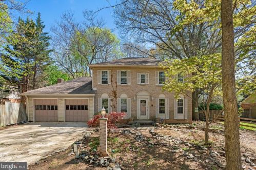 15317 Durant St, Silver Spring, MD 20905-4210