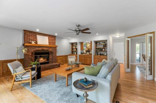 9937 Gerald Dr, Saint Louis MO 63128-1711 exterior