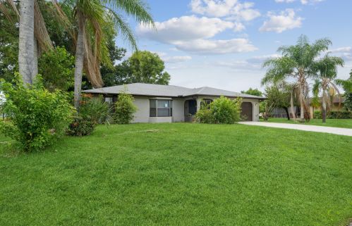 510 Faith Ter, Fort Pierce FL  34983-3210 exterior