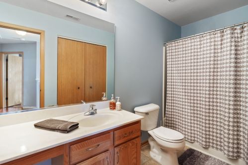 3117 Nantucket Dr, Joliet IL 60435-9023 exterior