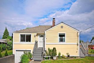 13410 2nd Ave, Seattle WA  98146-3319 exterior