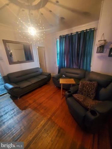 161 Godfrey Ave, Philadelphia PA 19126-3829 exterior