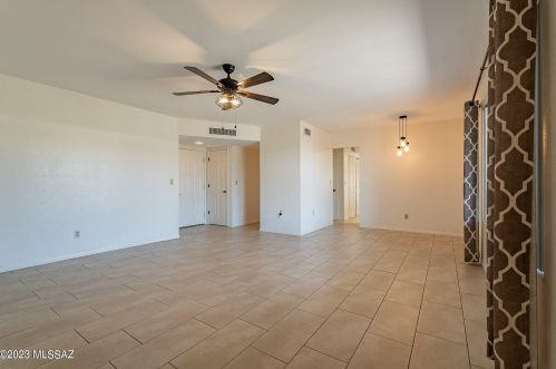 4801 Red Wolf Dr, Tucson AZ  85742-8825 exterior