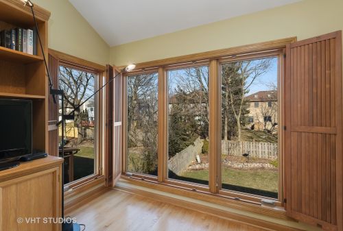 1149 Brighton Rd, Naperville IL 60563-3302 exterior