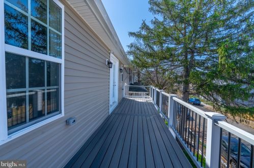 919 45th Pl, Washington DC  20019-3717 exterior