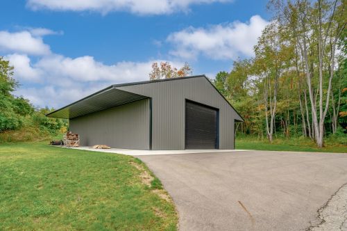 09222 23 1/2 St St, Gobles MI 49055-9253 exterior