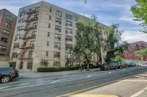 3184 Grand Concourse, Bronx NY  10458-1007 exterior