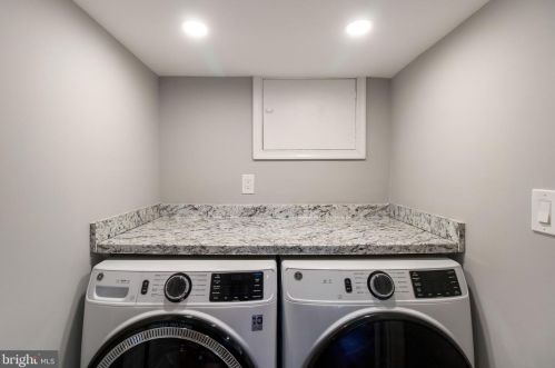 7725 16th St, Washington DC  20012-1460 exterior