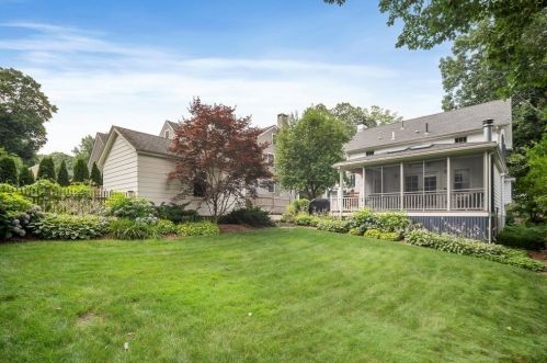 14 Jameson Rd, Newton, MA 02458-2601