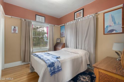 2317 Edgemere St, Phoenix AZ 85006-1708 exterior