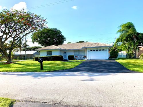 2099 Park Pl, Boca Raton FL  33486-3117 exterior