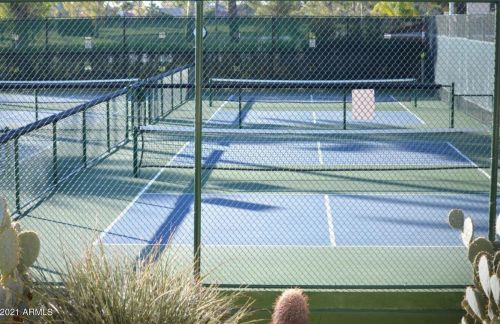 9602 Minnesota Ave, Chandler AZ 85248-6618 exterior