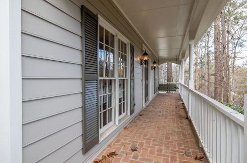 285 Mark Trail Ct, Atlanta, GA 30328-2106