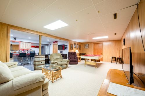 265 Mararebecah Ln, Meskegon MI 49442-1577 exterior