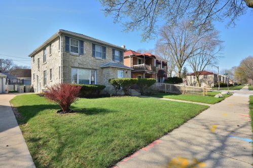 3917 Roosevelt Dr, Milwaukee WI 53216-3037 exterior