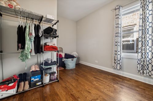 1628 Linder Ave, Chicago IL 60638-1707 exterior