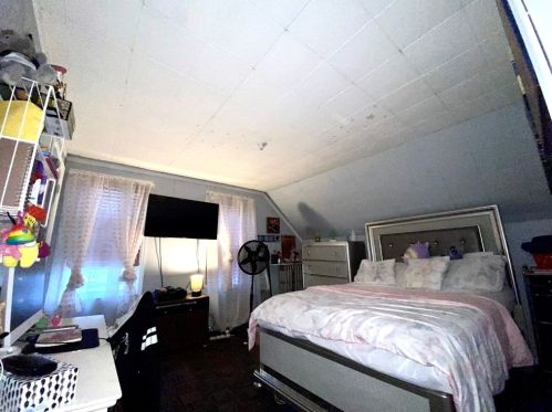 675 Millbury St, Worcester MA 01607-1020 exterior