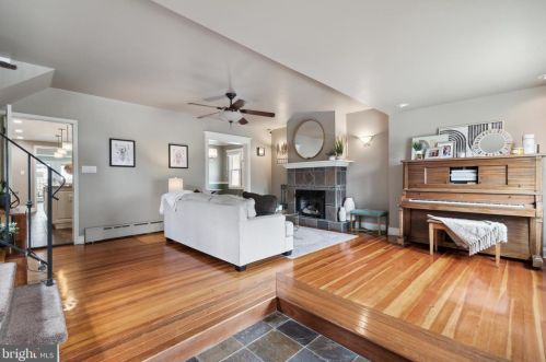 18 Pine St, Camden NJ  08106-1138 exterior