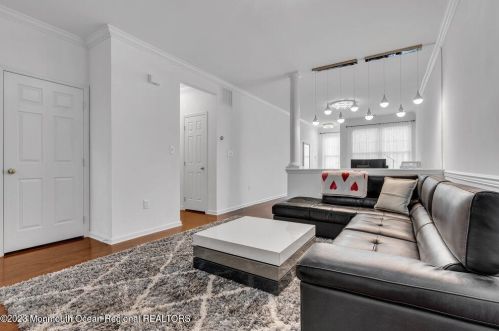 32 Amber Dr, Old Bridge NJ  08857-3588 exterior