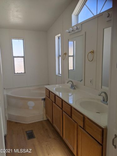 6315 Michigan St, Tucson AZ 85735-8847 exterior