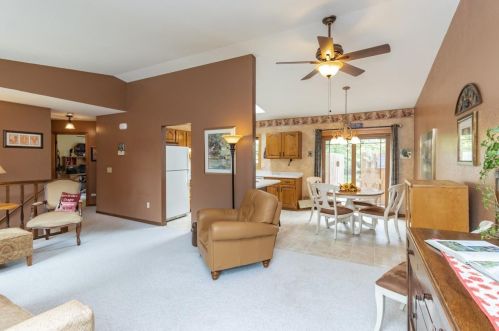 8292 Cleadis Ave, South Saint Paul MN 55076-3320 exterior