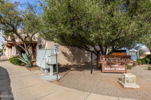 1949 Swan Rd, Tucson AZ 85712-2758 exterior