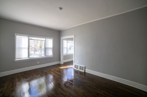 129 21 Ave, Broadview IL 60153-1474 exterior