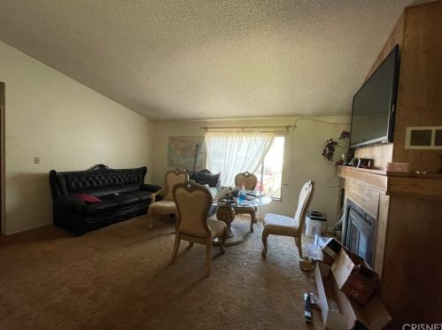 21931 Cedar St, Perris, CA 92570-8184