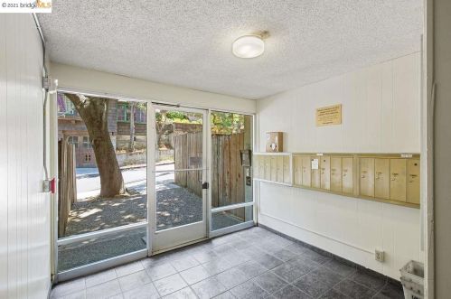 2 Panoramic Way, Berkeley CA 94704-1852 exterior