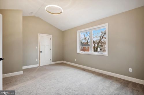 900 Prospect St, Silver Spring MD  20912-6875 exterior