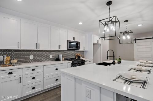 4225 34th Pl, Phoenix AZ  85018-4737 exterior