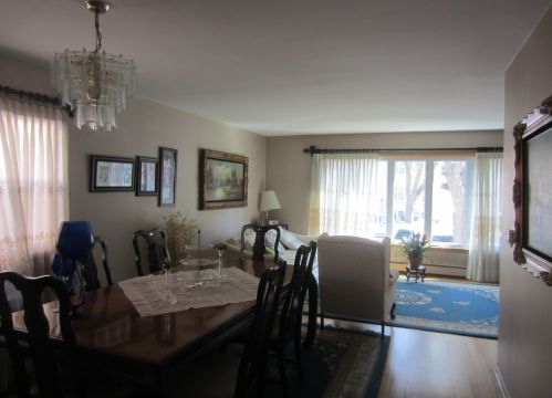 8544 Berwyn Ave, Chicago IL 60640-2005 exterior