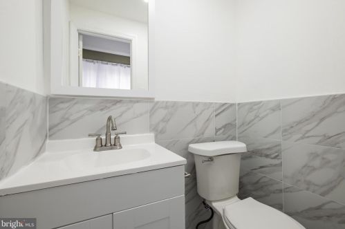 3123 Cedar St, Philadelphia PA 19134-4319 exterior