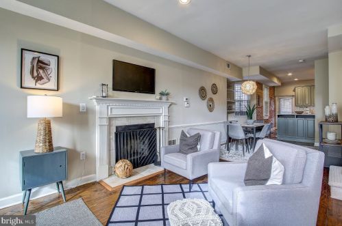 1434 F St, Washington DC 20002-4530 exterior