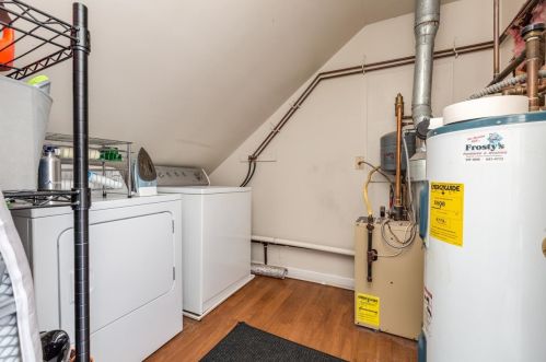 49 Bluffs Dr, Concord NH  03303-1579 exterior