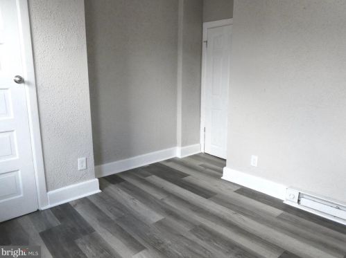 3912 Darien St, Philadelphia PA 19140-3211 exterior