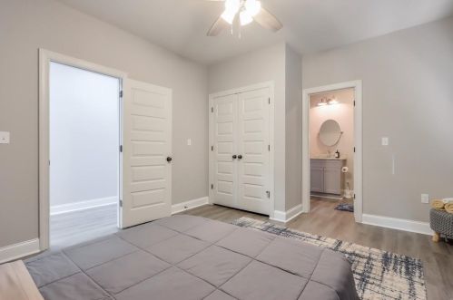 390 Holderness St, Atlanta GA 30310-1706 exterior