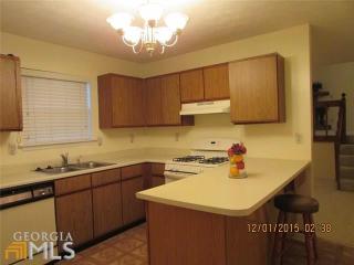 6129 Marbut Farms Chase, Lithonia GA  30058-7952 exterior