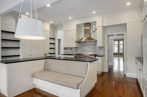 1121 Lill Ave, Chicago IL 60614-2107 exterior