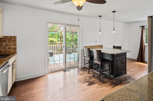 892 State, Trenton NJ 08690-3132 exterior