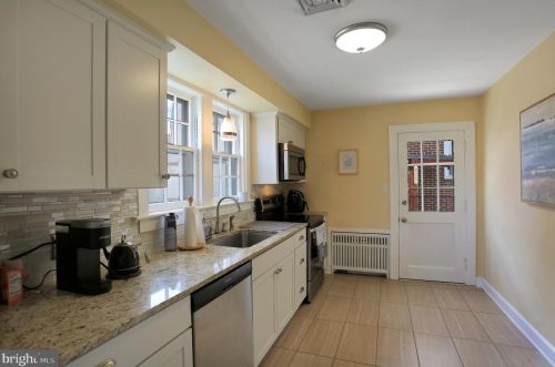 204 Forney Ave, Hanover PA  17331-2919 exterior