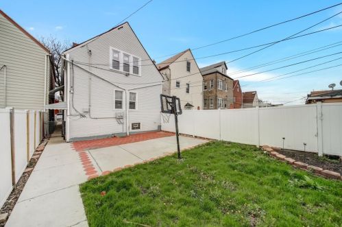 2719 Kildare Ave, Chicago IL 60629-5020 exterior