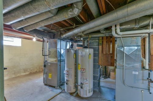 5310 Roosevelt Dr, Milwaukee WI  53216-3112 exterior