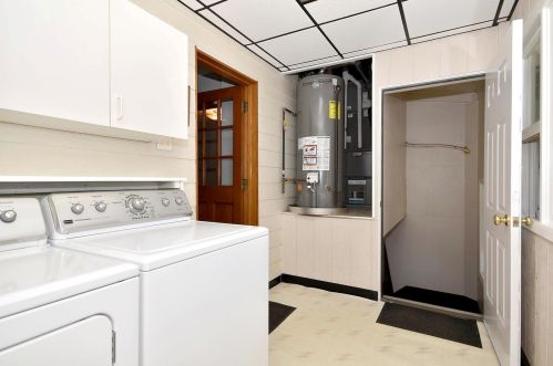 1910 Erie St, Chicago IL 60612-1318 exterior