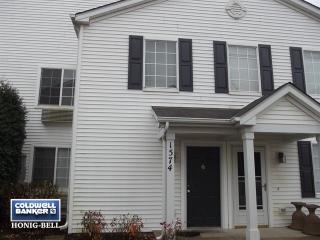 1574 Mcclure Rd, Aurora IL  60505-3893 exterior