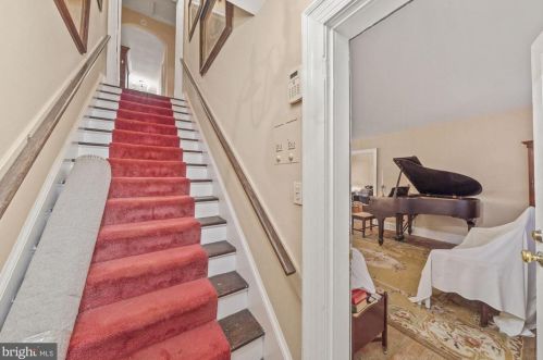 126 Fairfax St, Alexandria VA 22314-3331 exterior