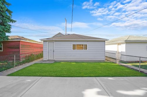 6218 64th St, Chicago IL  60638-5016 exterior