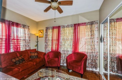 10721 Normal Ave, Chicago IL 60628-3204 exterior