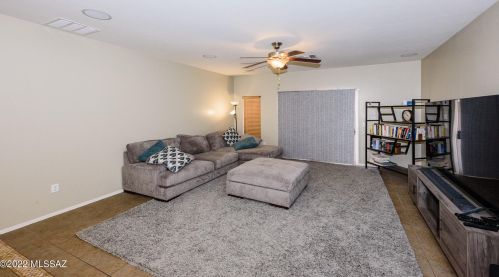 7573 Majestic Palm Ln, Tucson AZ 85756-6170 exterior