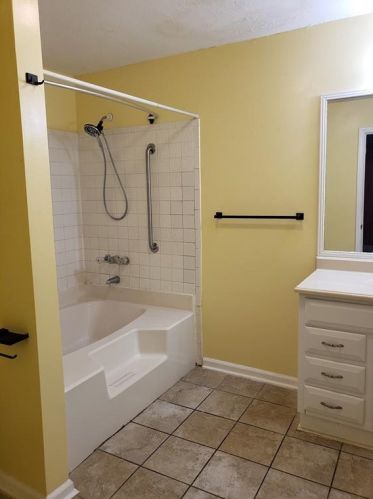 883 Timbervale Ln, Lithonia GA 30058-6013 exterior